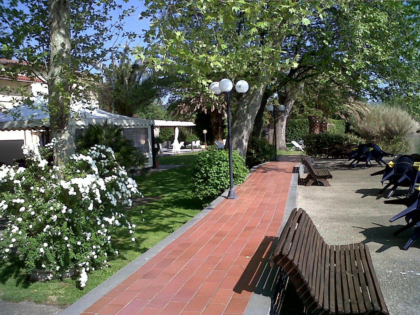 Hotel Eden Sul Lago Bolsena Exterior foto